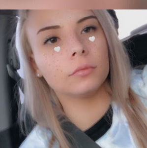 Meet your Posher, Liza